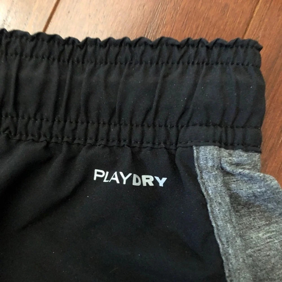 Reebok Shorts size S black - Picture 6 of 6